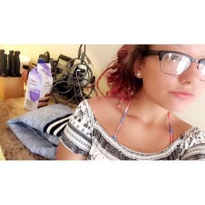 Meet your Posher, Emmy